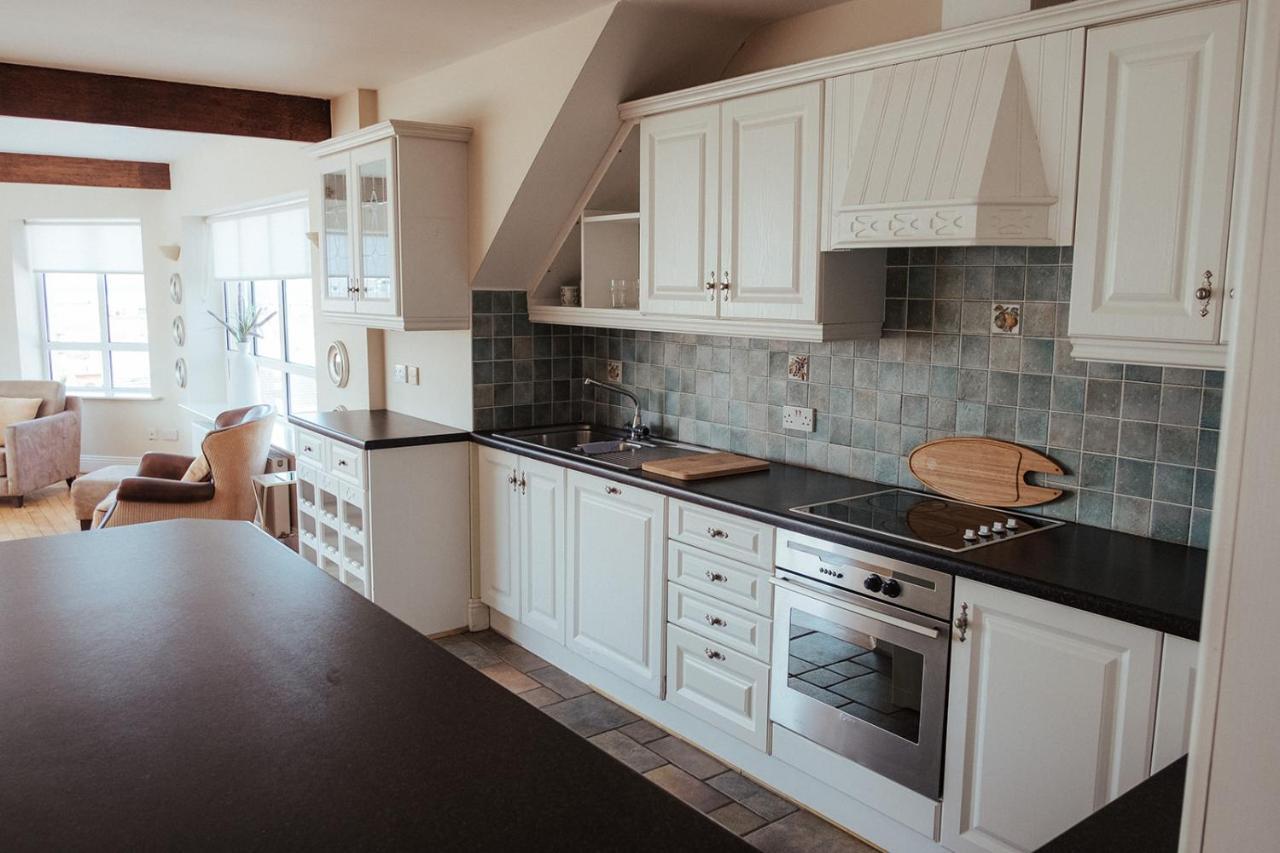 Lehinch Lodge Lahinch Dış mekan fotoğraf