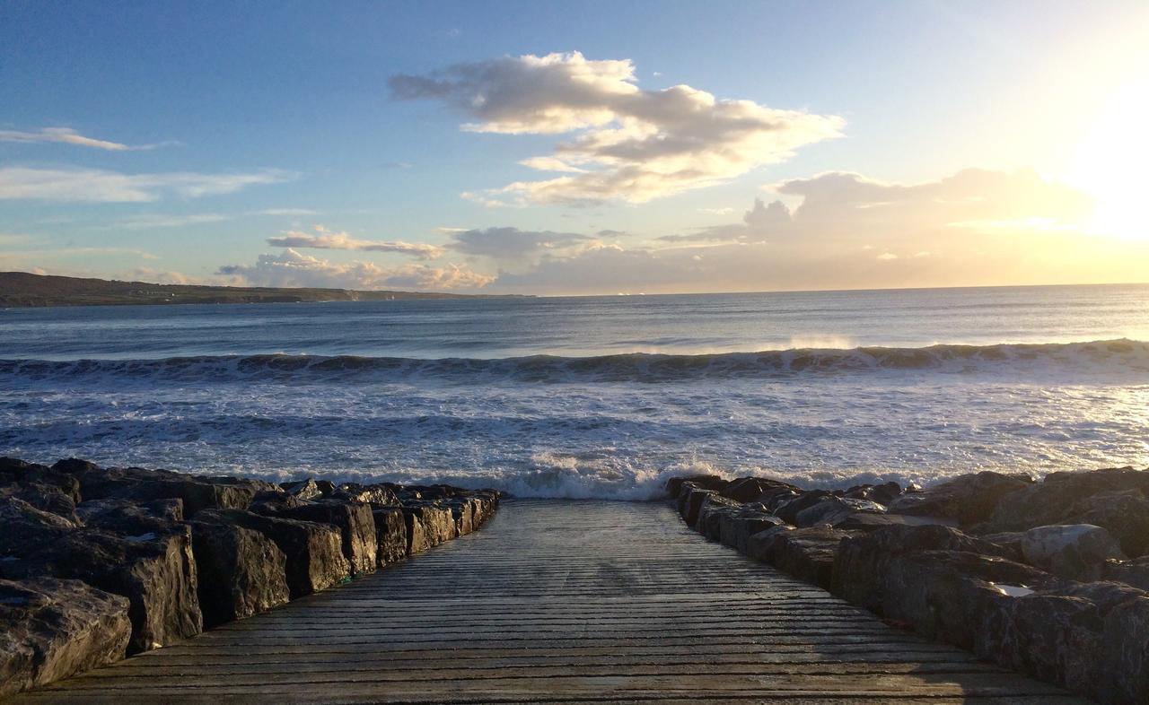 Lehinch Lodge Lahinch Dış mekan fotoğraf