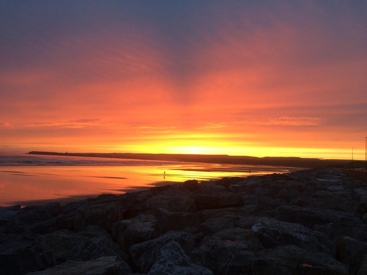 Lehinch Lodge Lahinch Dış mekan fotoğraf